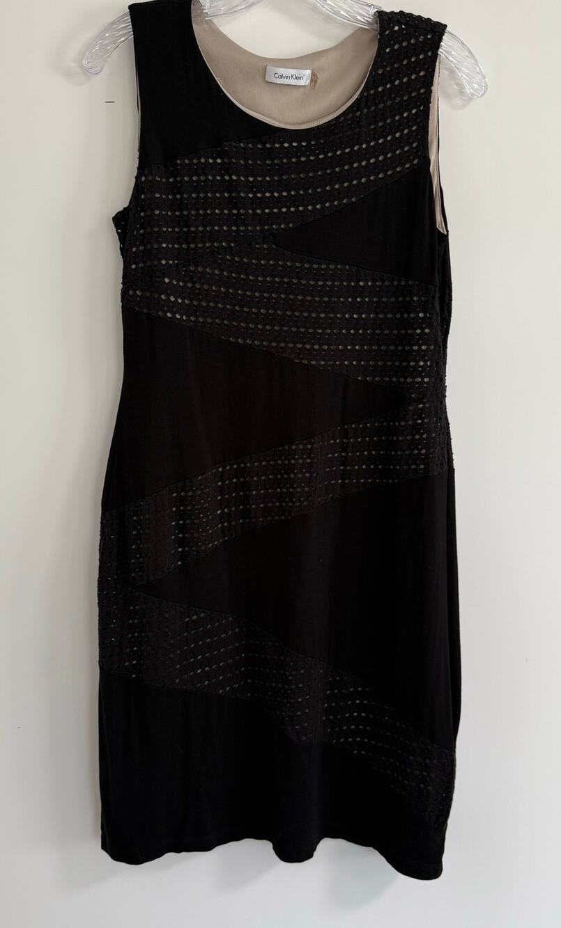 Calvin Klein Women's Black Sleeveless Dress Size 10.